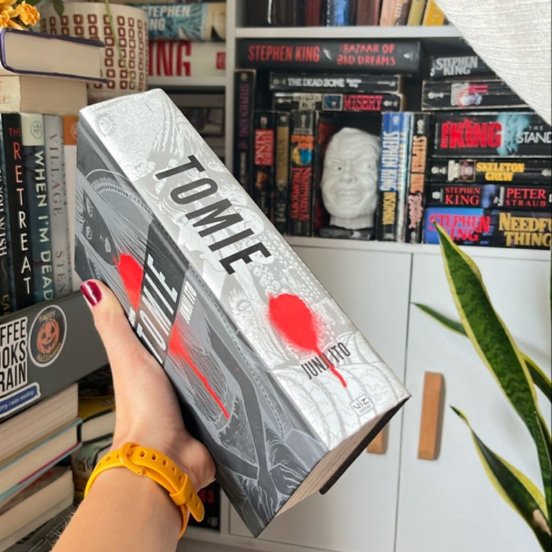 Tomie: Complete Deluxe Edition