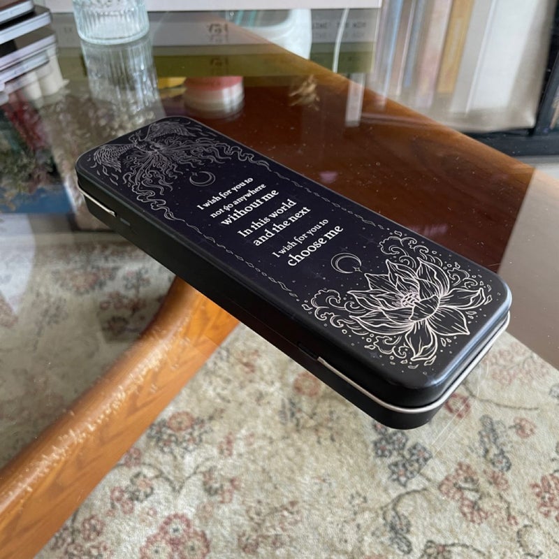 Illumicrate Bookmark Tin