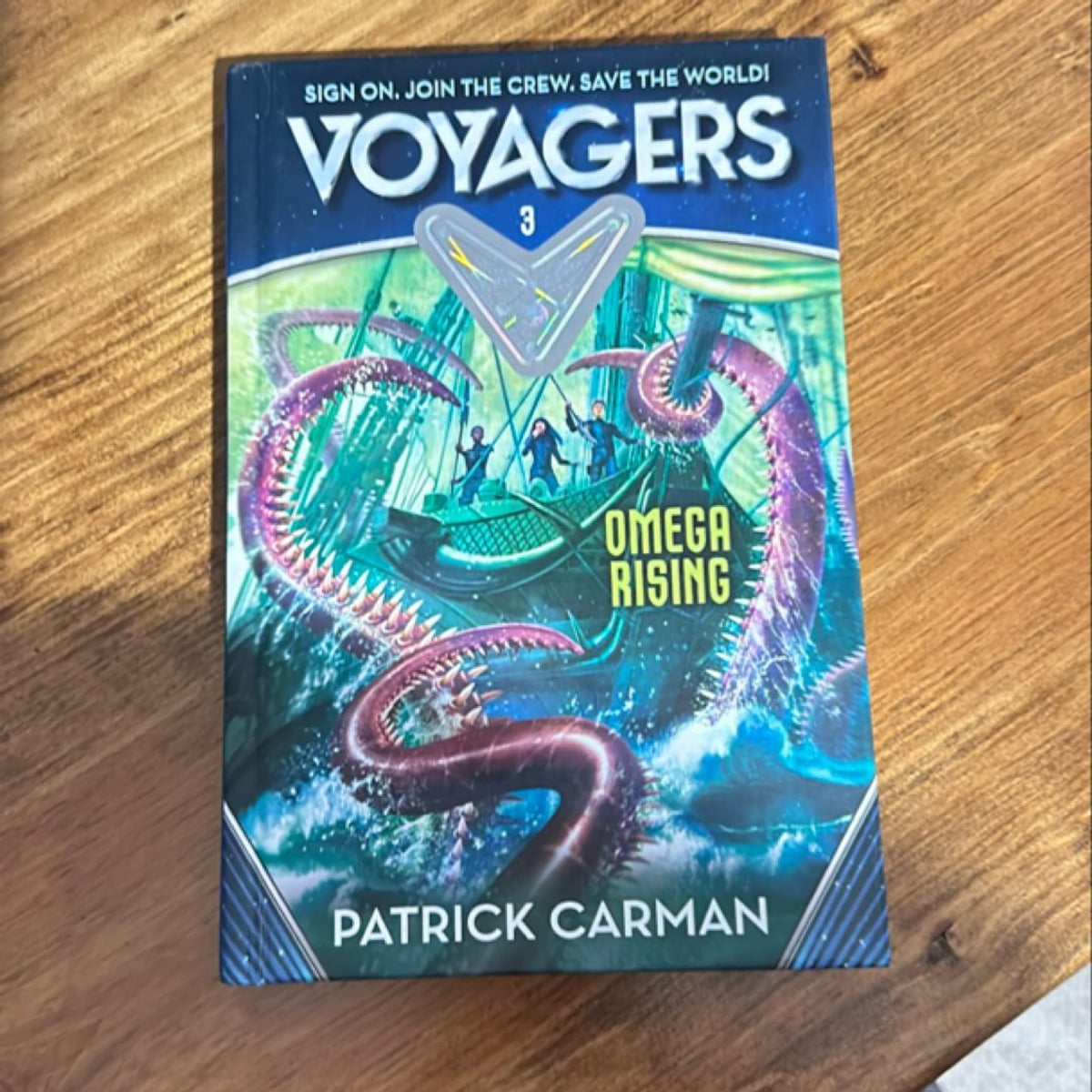 Voyagers: Omega Rising (Book 3) by Patrick Carman