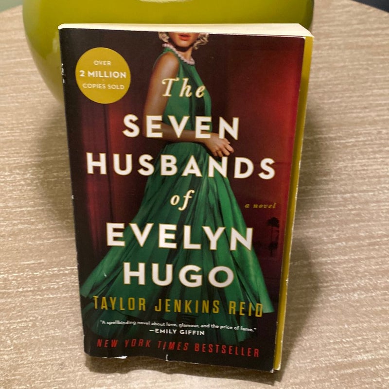 The Seven Husbands of Evelyn Hugo