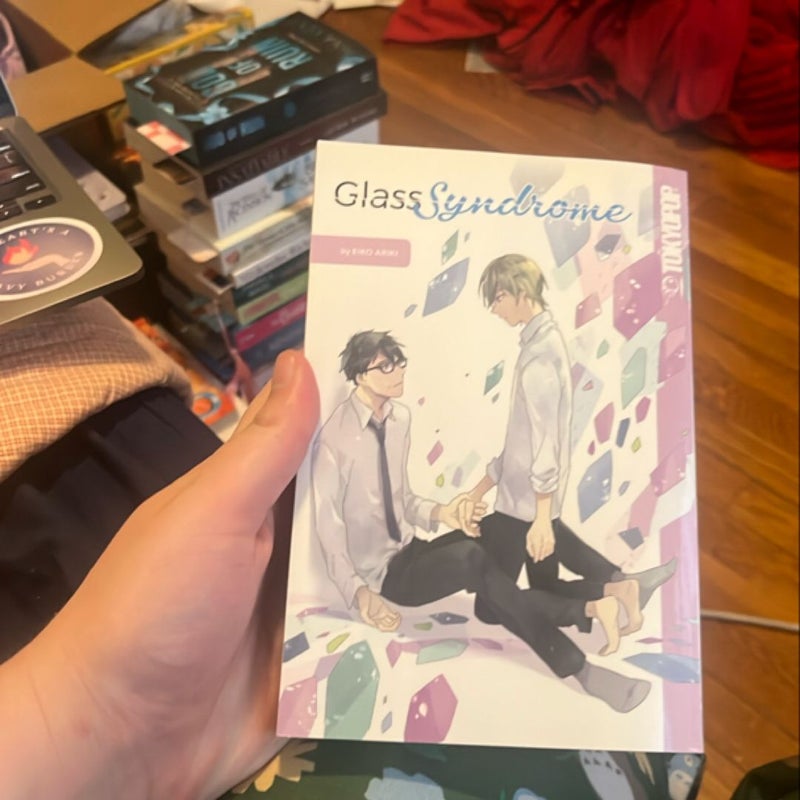Glass Syndrome