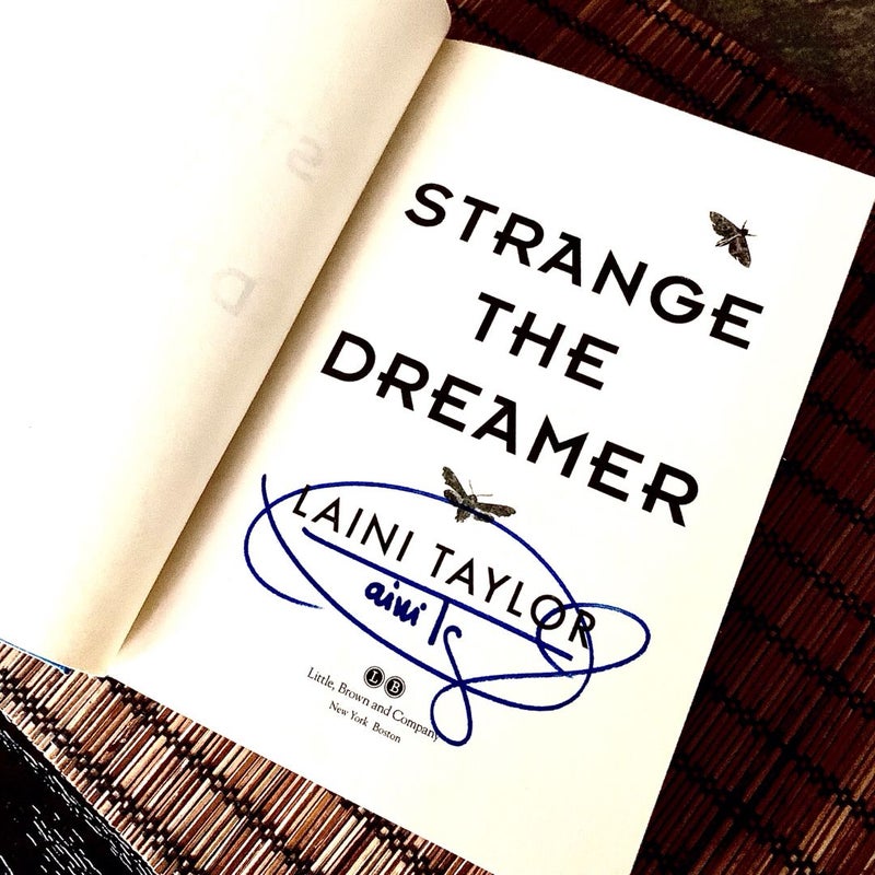 Signed  Strange the Dreamer  Muse of Nightmares Laini Taylor HC 1st First