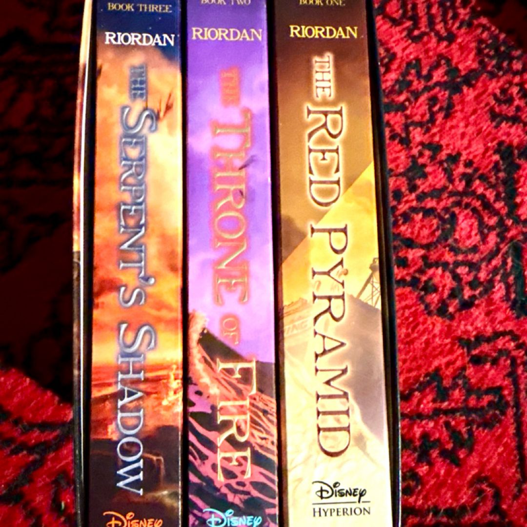 Kane Chronicles, the Paperback Box Set (the Kane Chronicles Box Set with Graphic Novel Sampler)