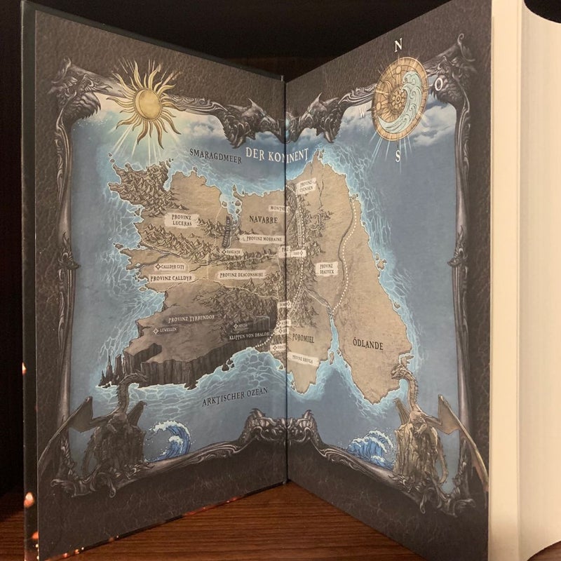 Fourth Wing - German Edition