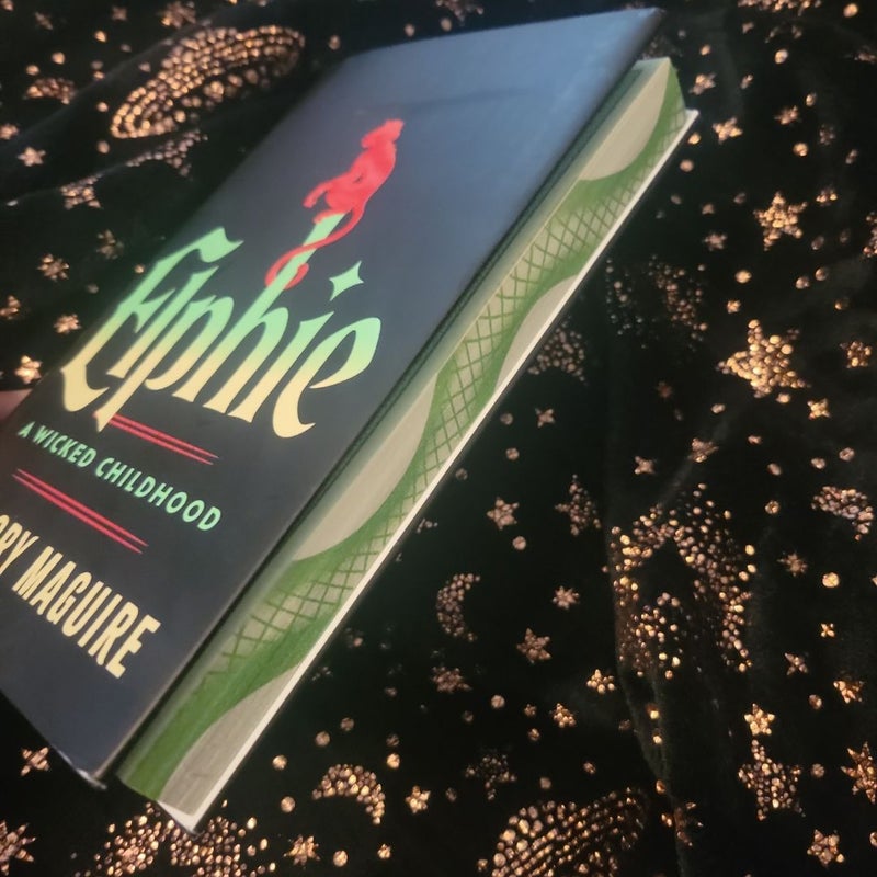 Elphie (Deluxe Limited Edition)