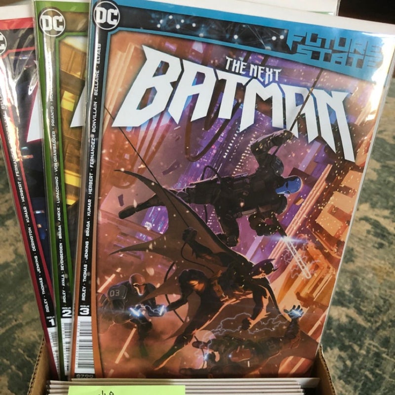 The Next Batman issue 1-4  (ENTERTAINING OFFERS)  FIRST APPEARANCE OF TIM FOX AS BATMAN