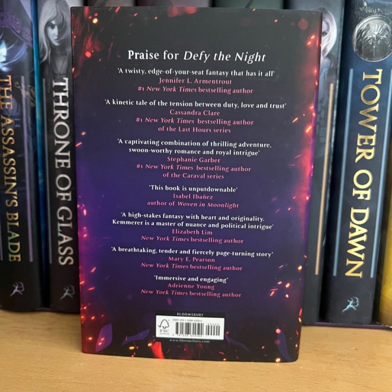 Defy the night Fairyloot 