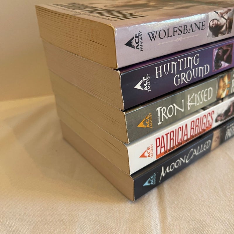 Patricia Briggs Book Bundle