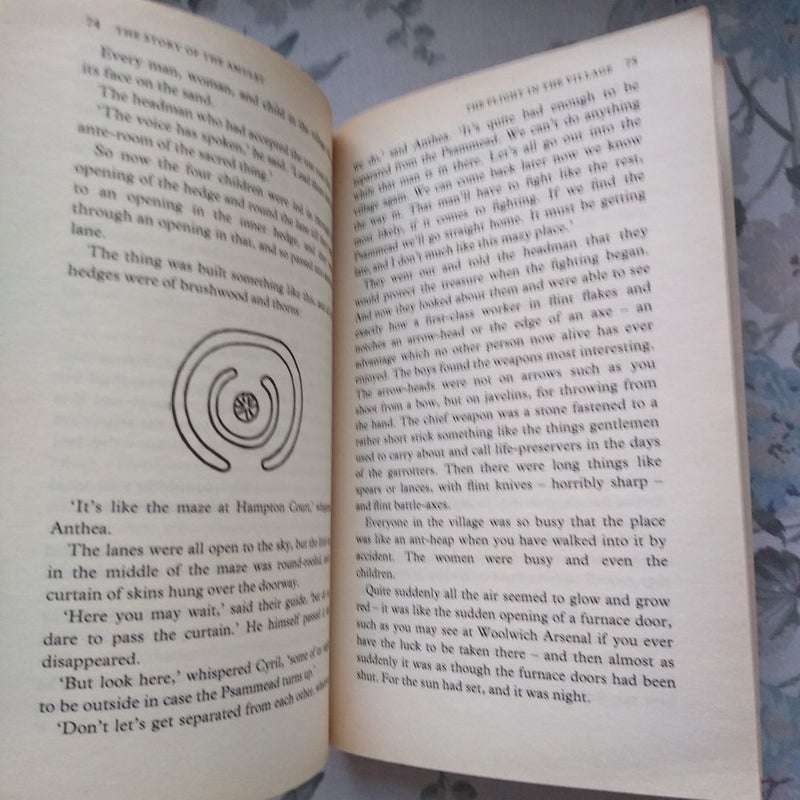 The Story of the Amulet