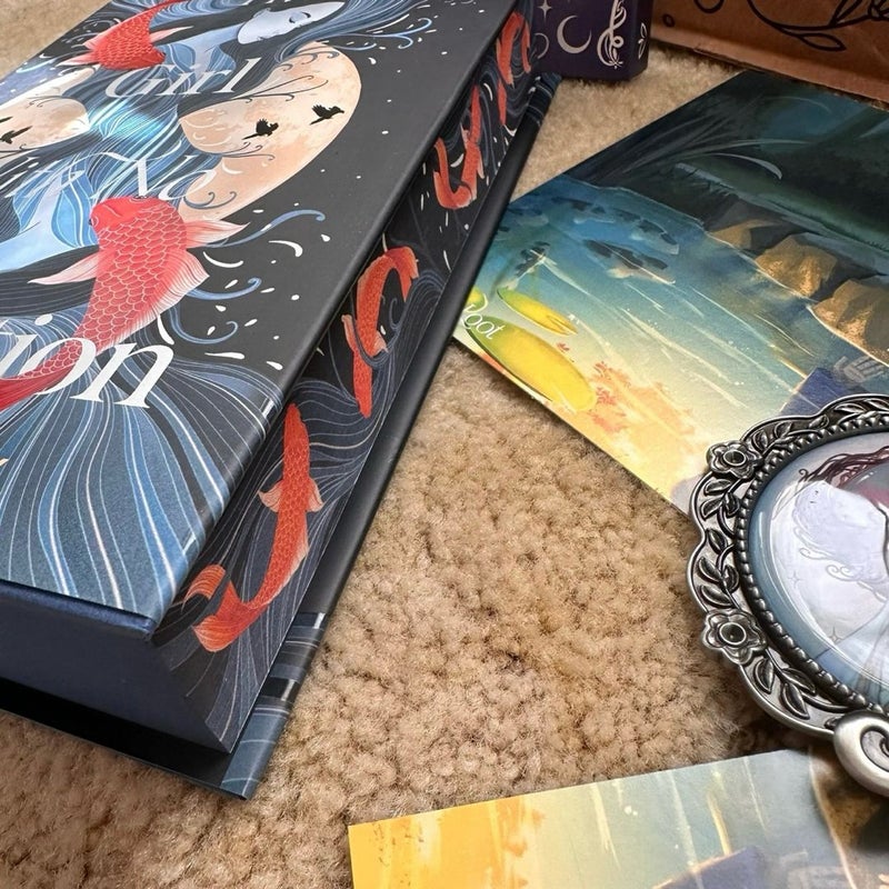 The Girl with No Reflection - FairyLoot