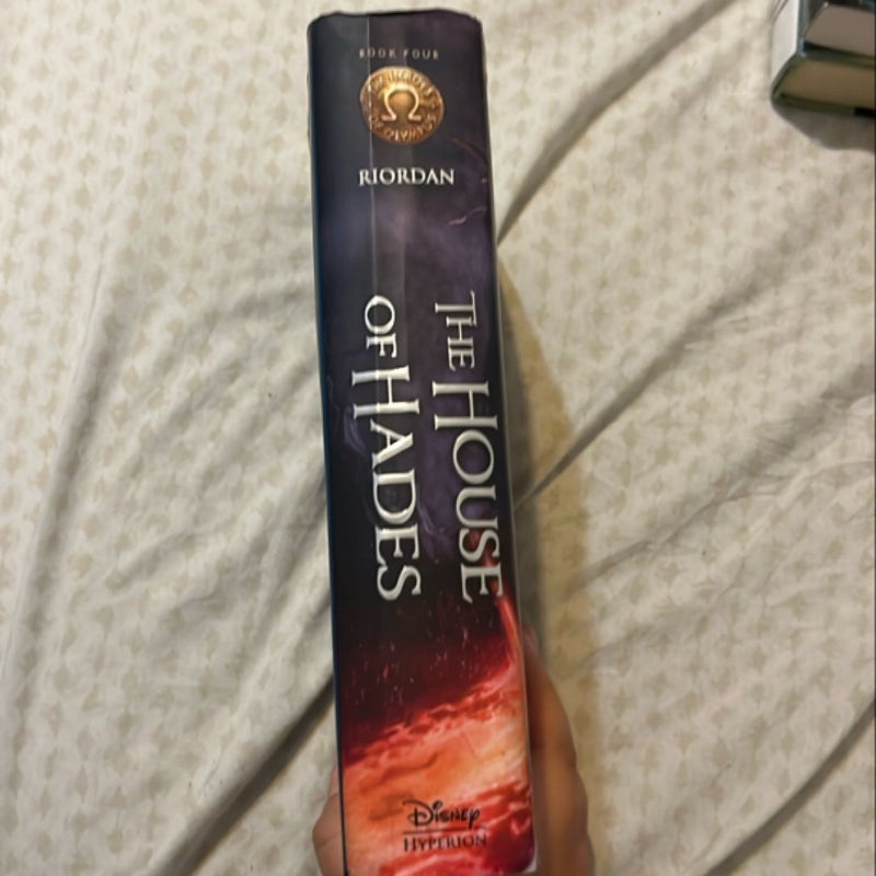 Heroes of Olympus, the, Book Four the House of Hades (Heroes of Olympus, the, Book Four)
