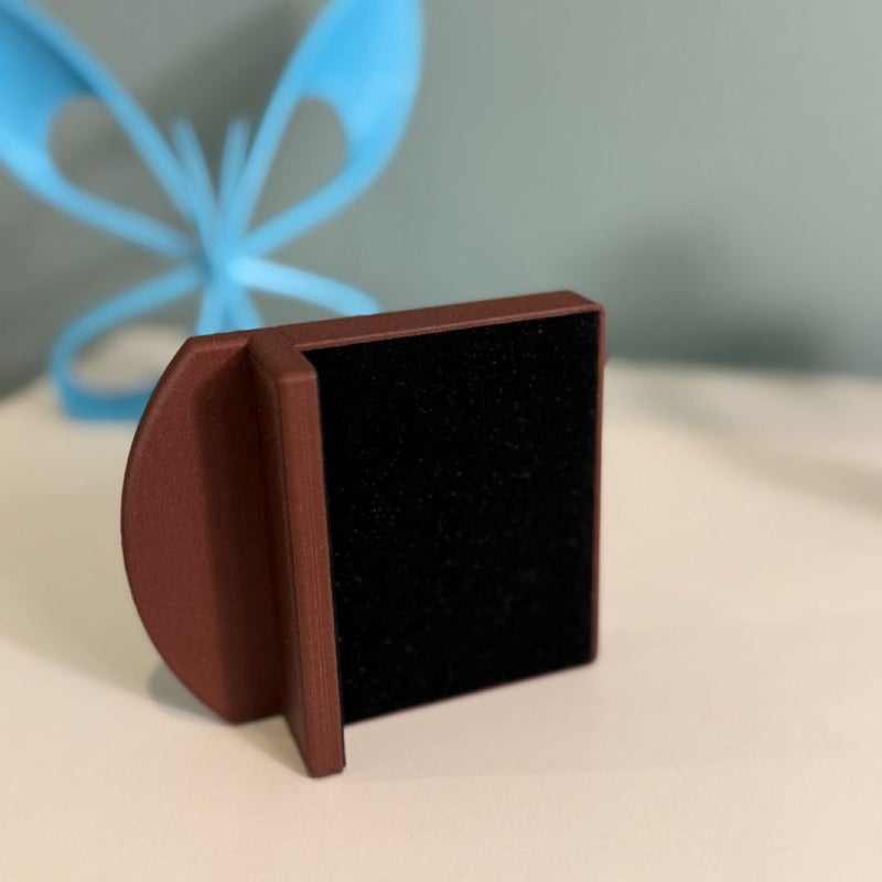 BookNudge - Book Aligning Tool for Perfect Book Organization, Felt Bottom, Bookshelf Organizer for Home Libraries and Book Lovers
