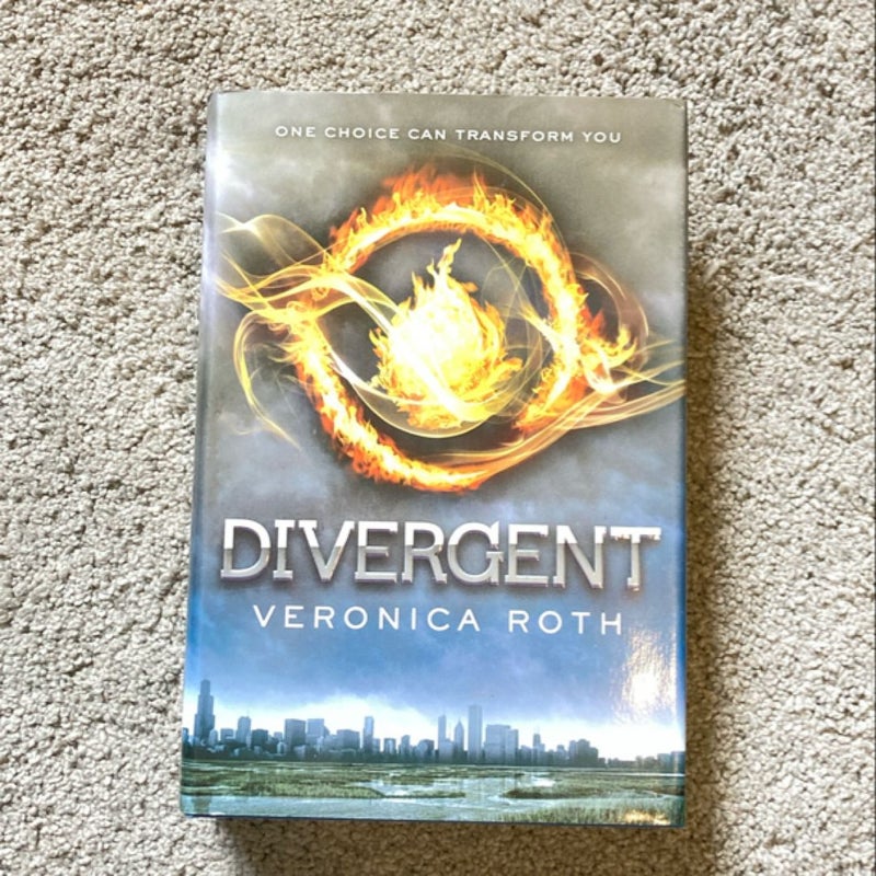 Divergent Series Four-Book Paperback Box Set