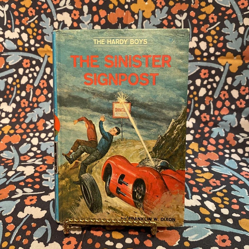 The Hardy Boys - Sinuster Signpost