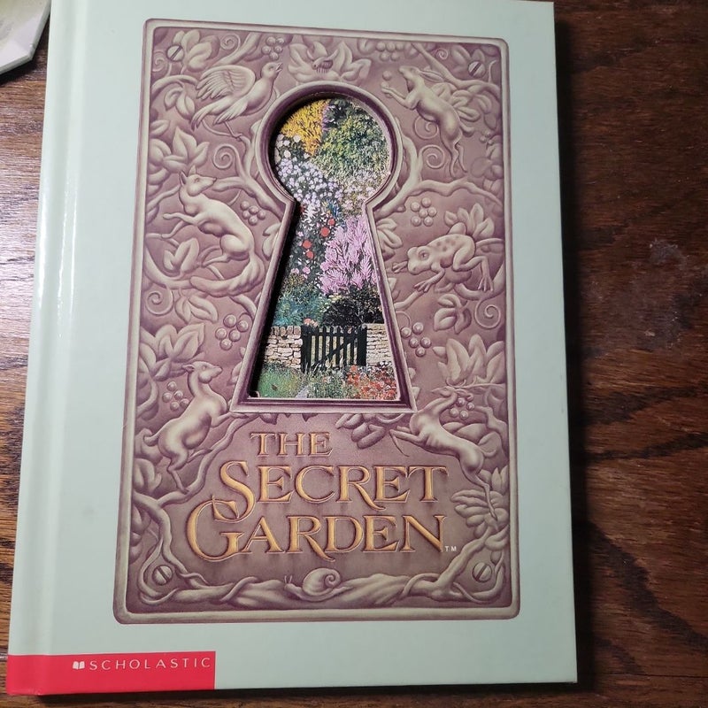 The Secret Garden, with Key-Shaped Charm