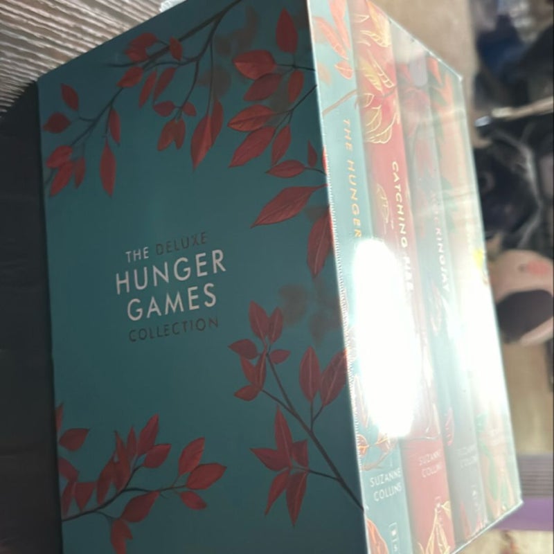 Hunger Games (Sealed) Deluxe Collector’s Edition