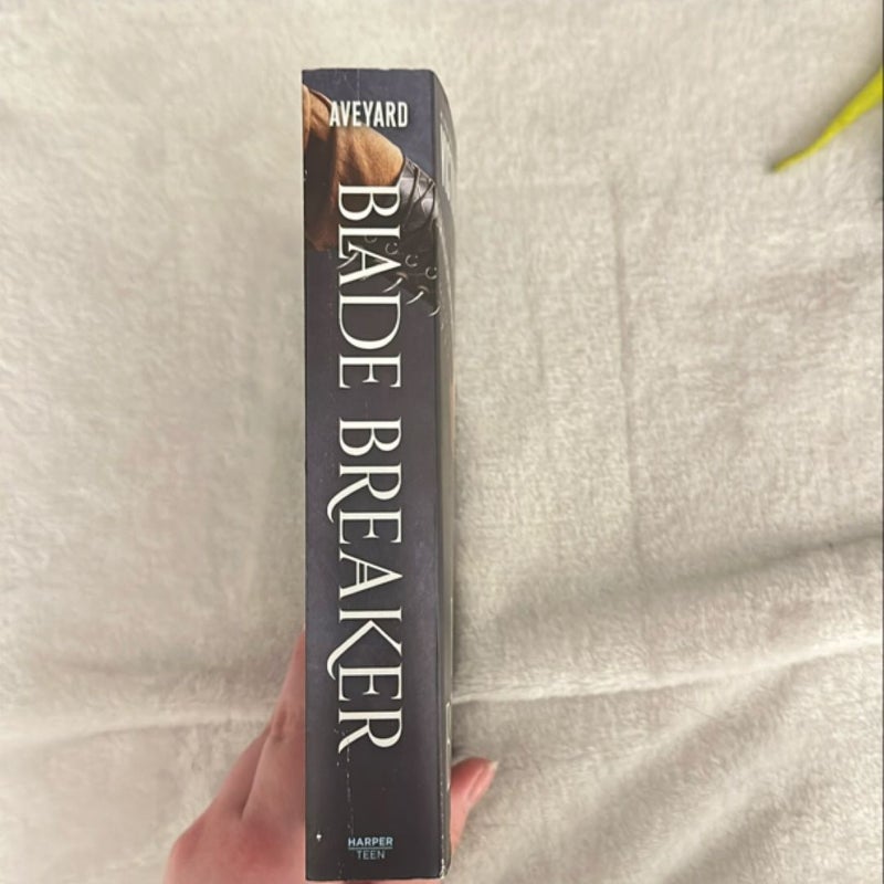Blade Breaker