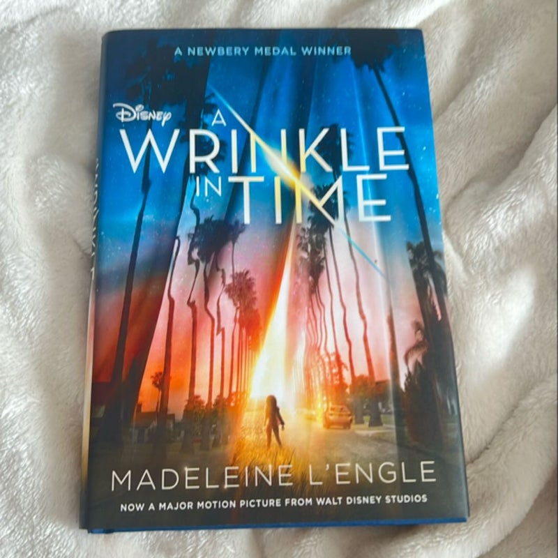 A Wrinkle in Time Movie Tie-In Edition