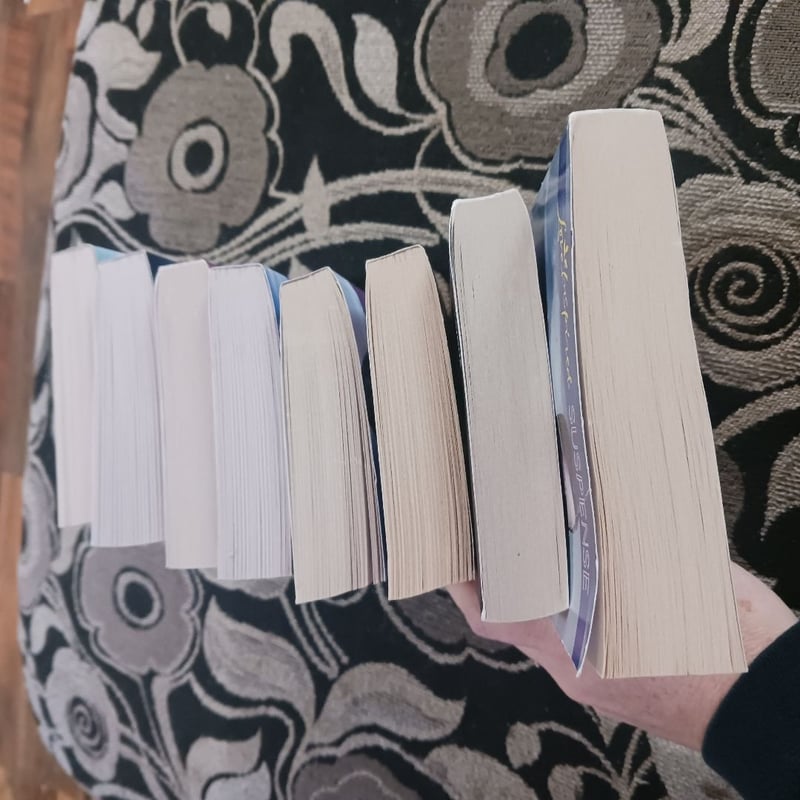 8 Harlequin Intrigue/Love Inspired Suspense Books