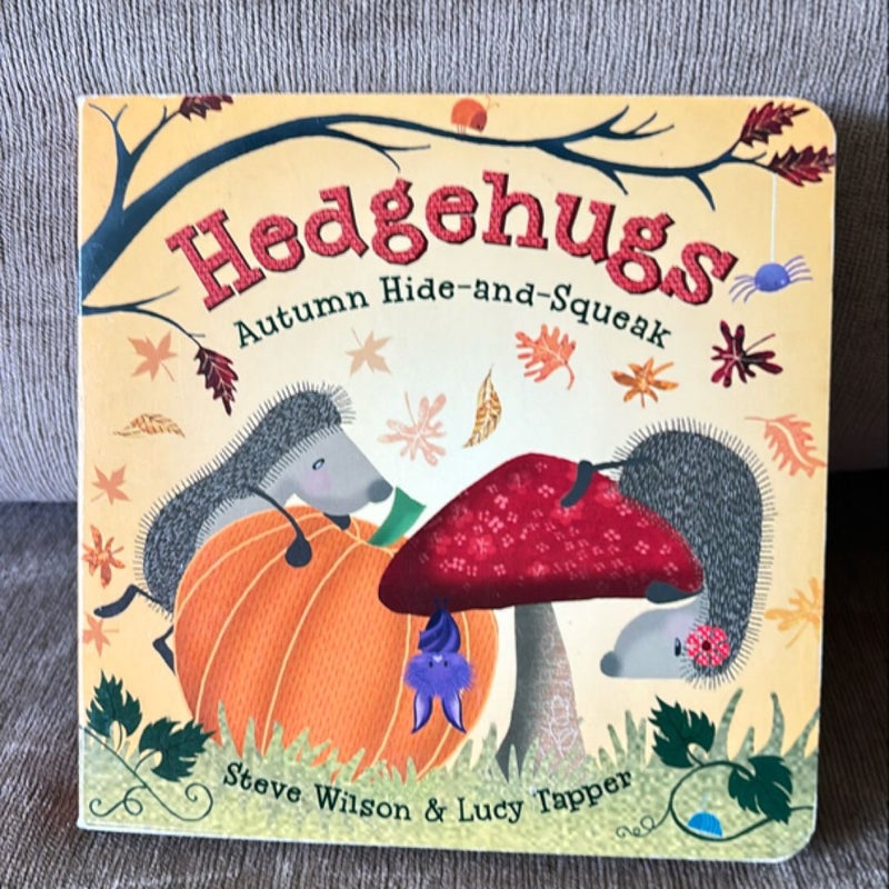 Hedgehugs: Autumn Hide-And-Squeak BOARDBOOK