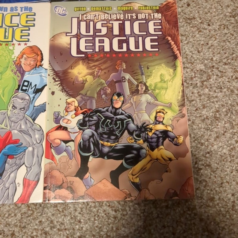 JLA Classified: I Can't Believe It's Not the Justice League