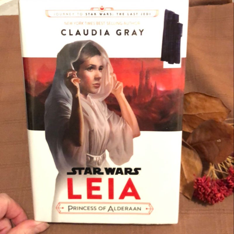 Journey to Star Wars: the Last Jedi Leia, Princess of Alderaan