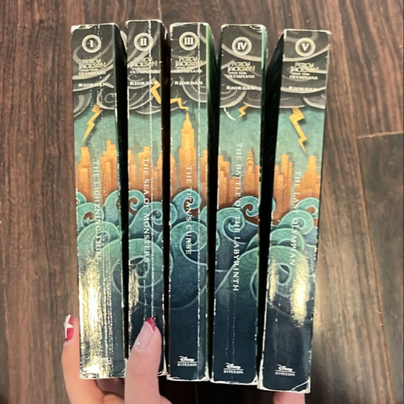 Percy Jackson and the Olympians SERIES/BUNDLE/SET