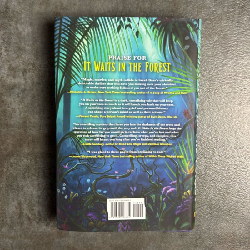 Rick Riordan Presents: It Waits in the Forest