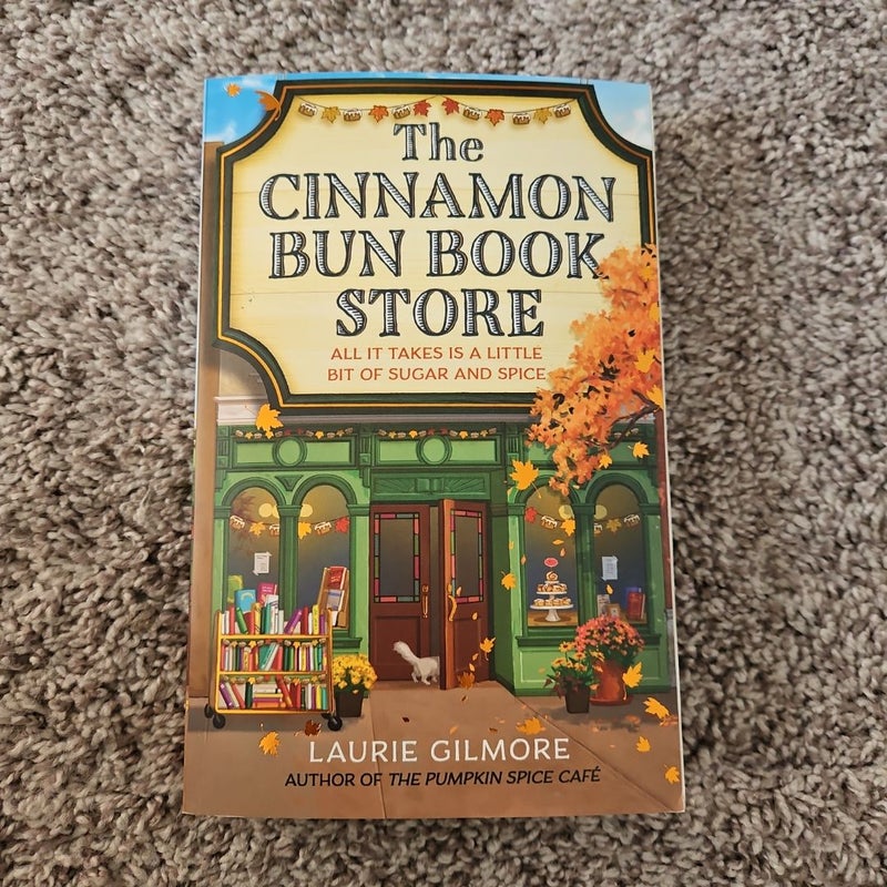 The Cinnamon Bun Book Store (Dream Harbor, Book 2)