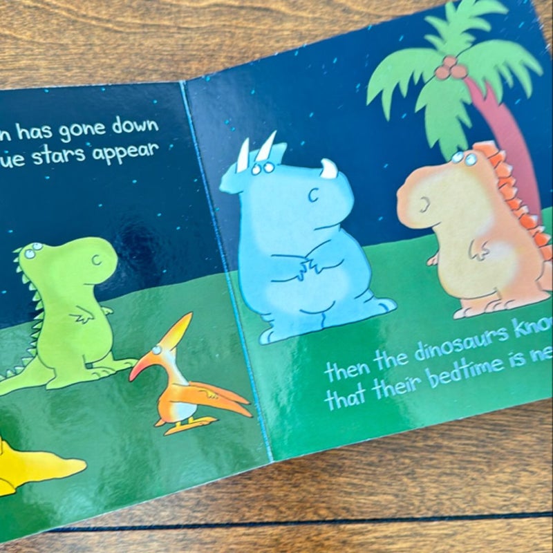 Dinosnores (board book)