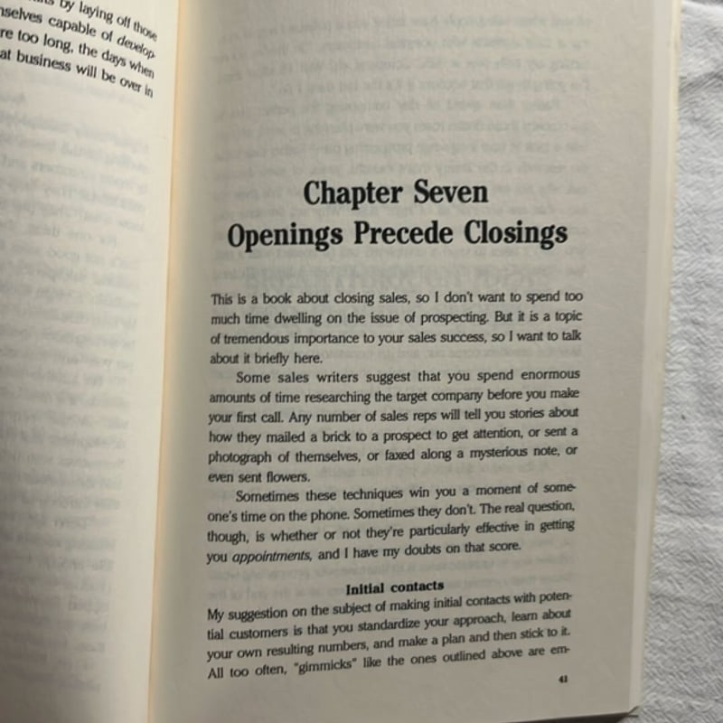 Closing Techniques by Stephan Schiffman, Paperback | Pangobooks