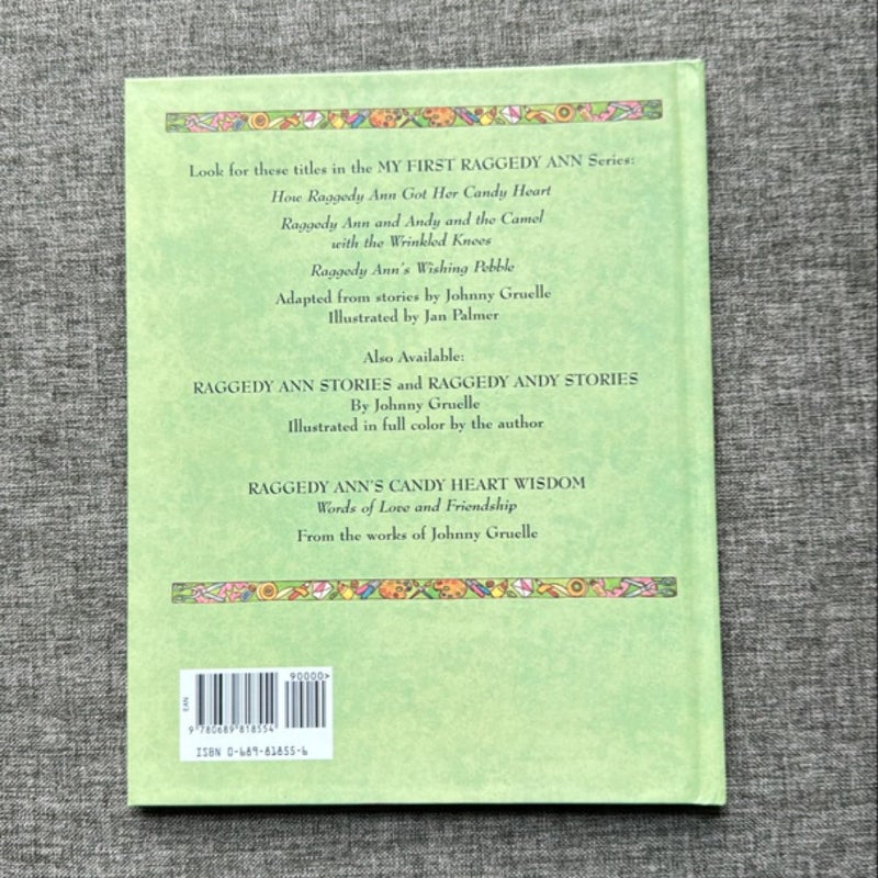 Raggedy Ann's Tea Party Book