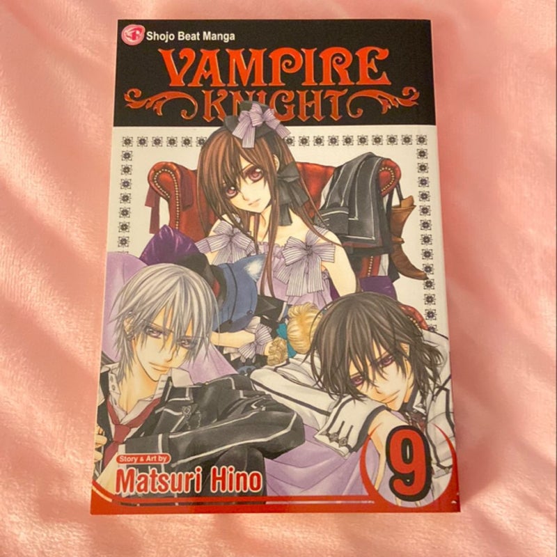 Vampire Knight Vol. 9