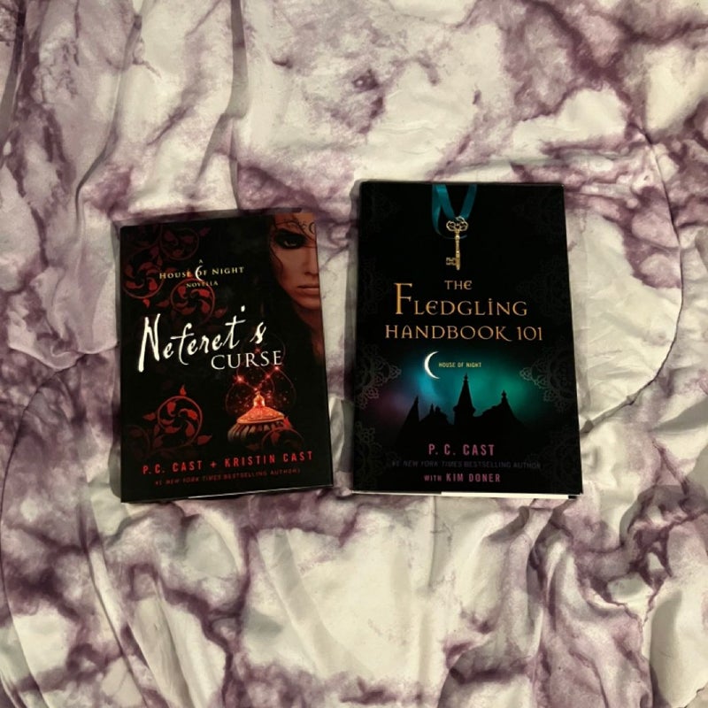 Neferet's Curse + The Fledgling Handbook 101