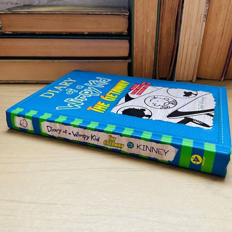 The Getaway (Diary of a Wimpy Kid Book 12)
