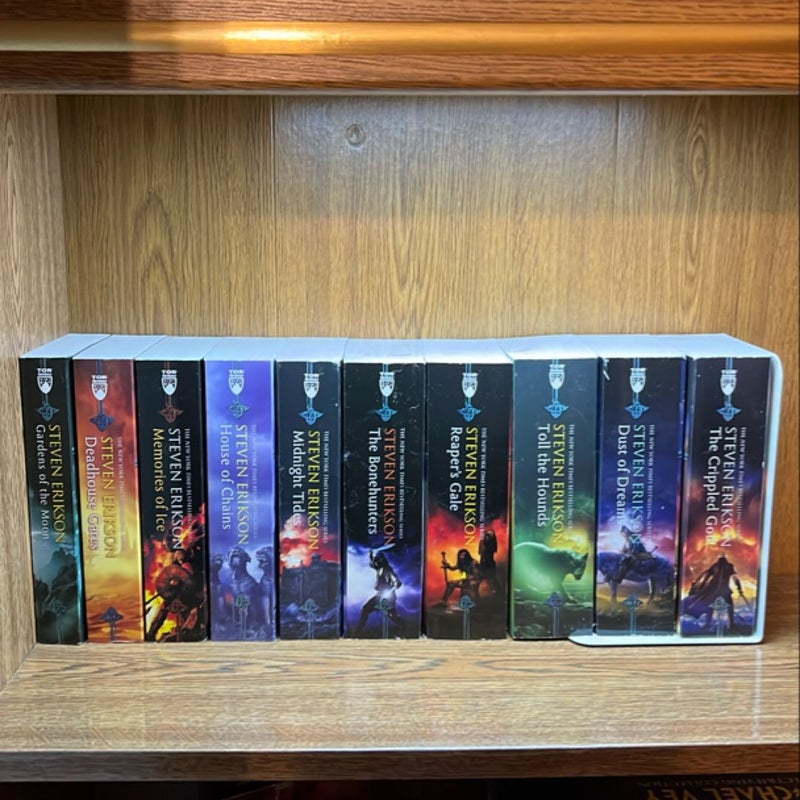 The Malazan Book of the Fallen 10 Book Collection Set
