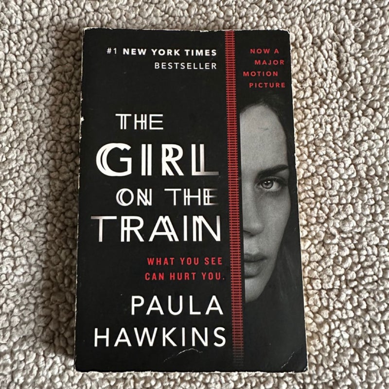 The Girl on the Train (Movie Tie-In)