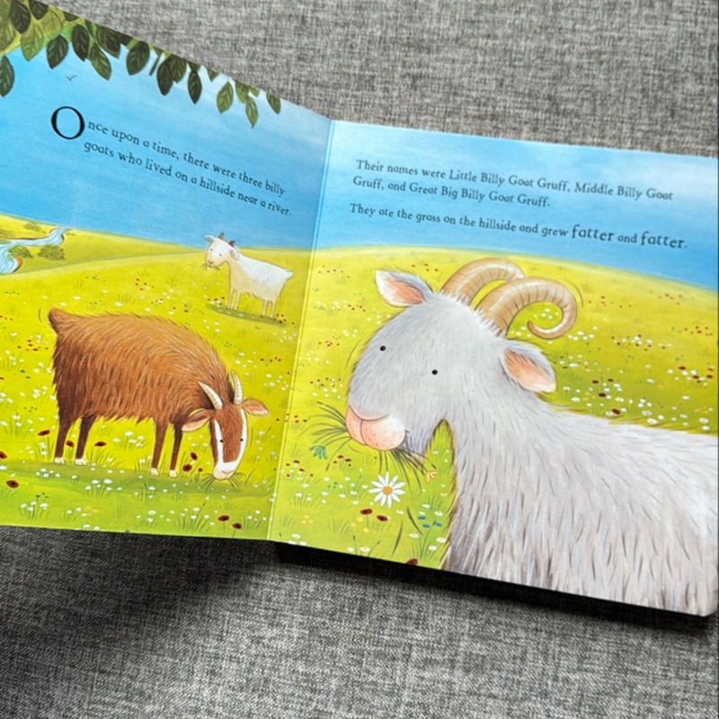 The Three Billy Goats Gruff (board book)