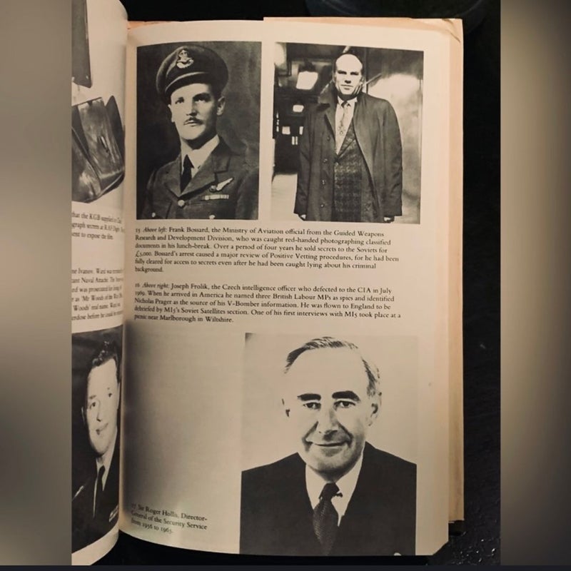 SOLD-  Espionage British Intelligence HC Book CIRCUS by Nigel West MI-5 Operations ~