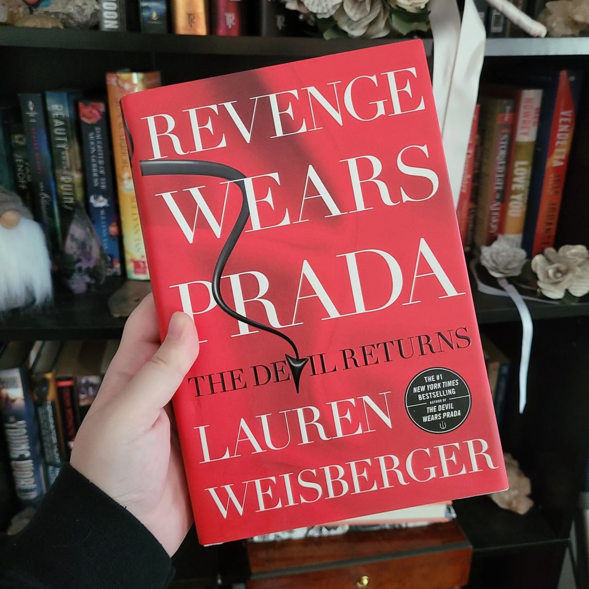 Revenge Wears Prada by Lauren Weisberger, Hardcover Pangobooks