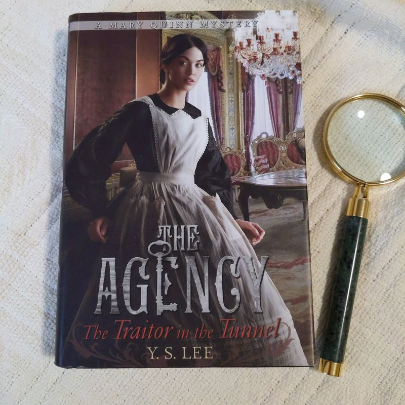 The Agency: The Traitor in the Tunnel, #3