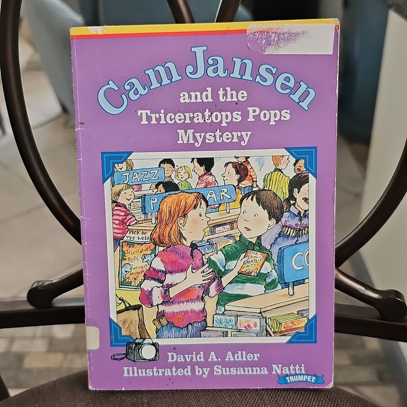 Cam Jansen and the Tricerañtors Pops Mystery*