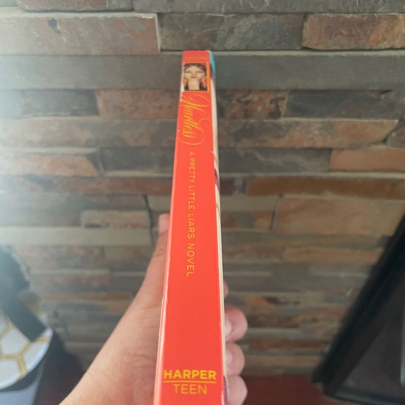 Pretty Little Liars #7: Heartless