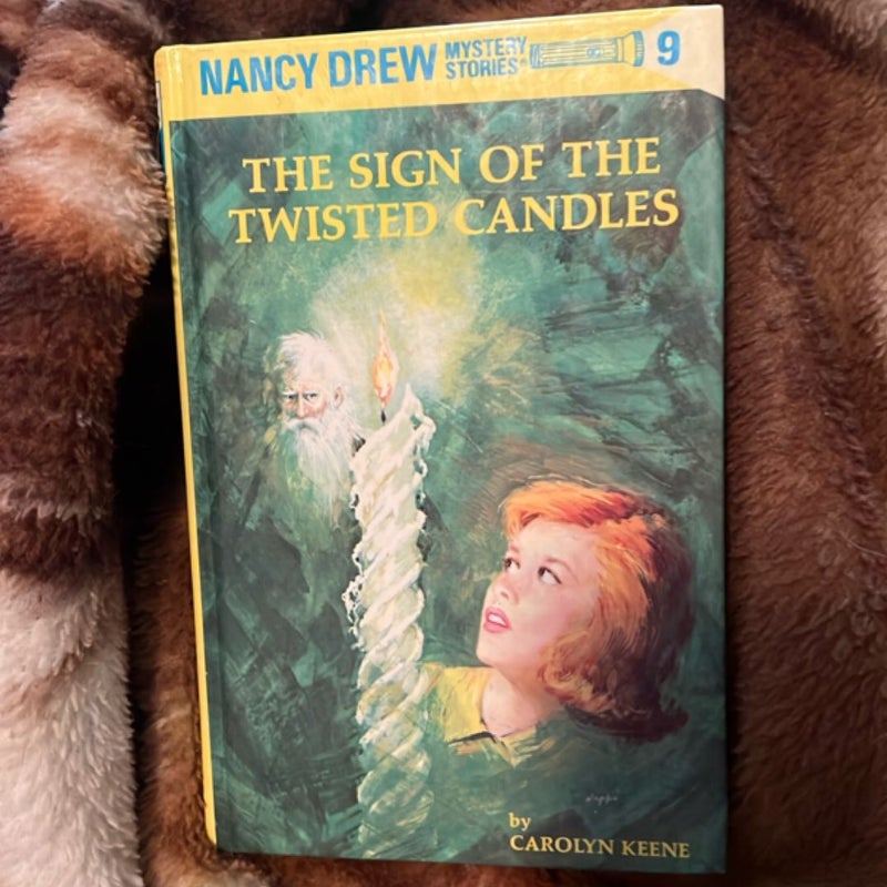 The sign of the Twisted Candles
