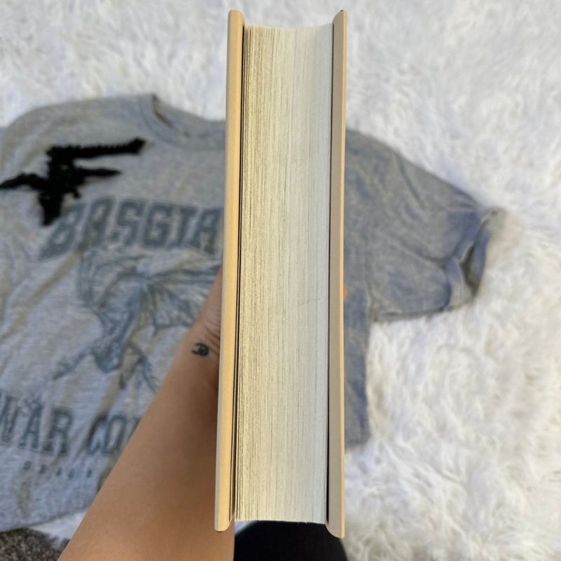 Fourth wing blueyboo dust cover and book