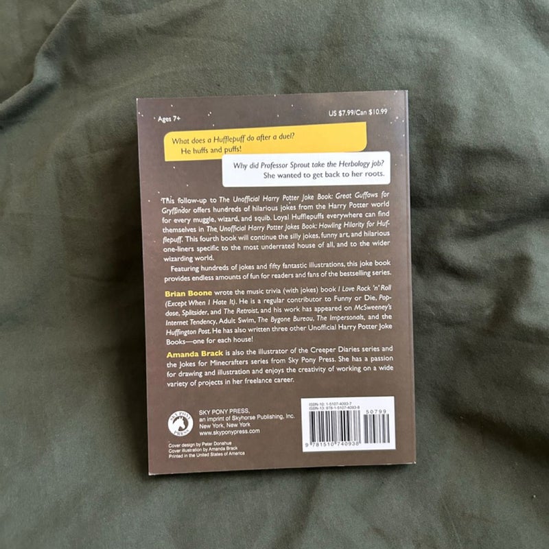 The Unofficial Harry Potter Joke Book: Howling Hilarity for Hufflepuff