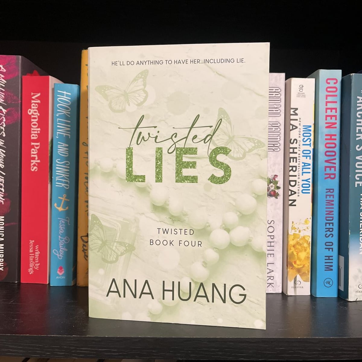 Twisted Lies by Ana Huang, Paperback | Pangobooks