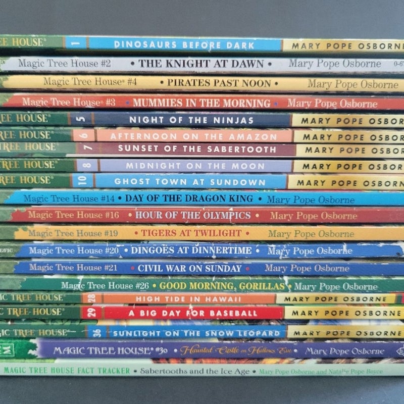 MAGIC TREE HOUSE MERLIN MISSION FACT TRACKER HUGE LOT OF 20 BOOKS WITH STICKERS