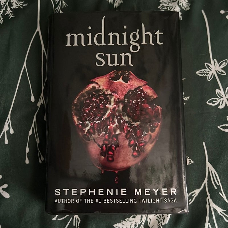 Midnight Sun by Stephenie Meyer