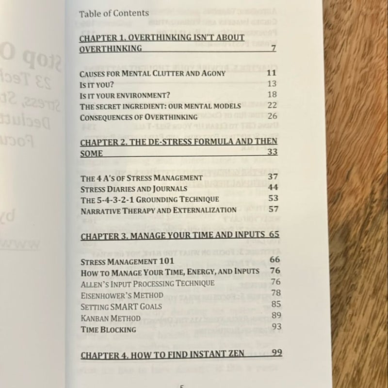Stop Overthinking: 23 Techniques to Relieve Stress, Stop Negative Spirals, Declutter Your Mind, and Focus on the Present